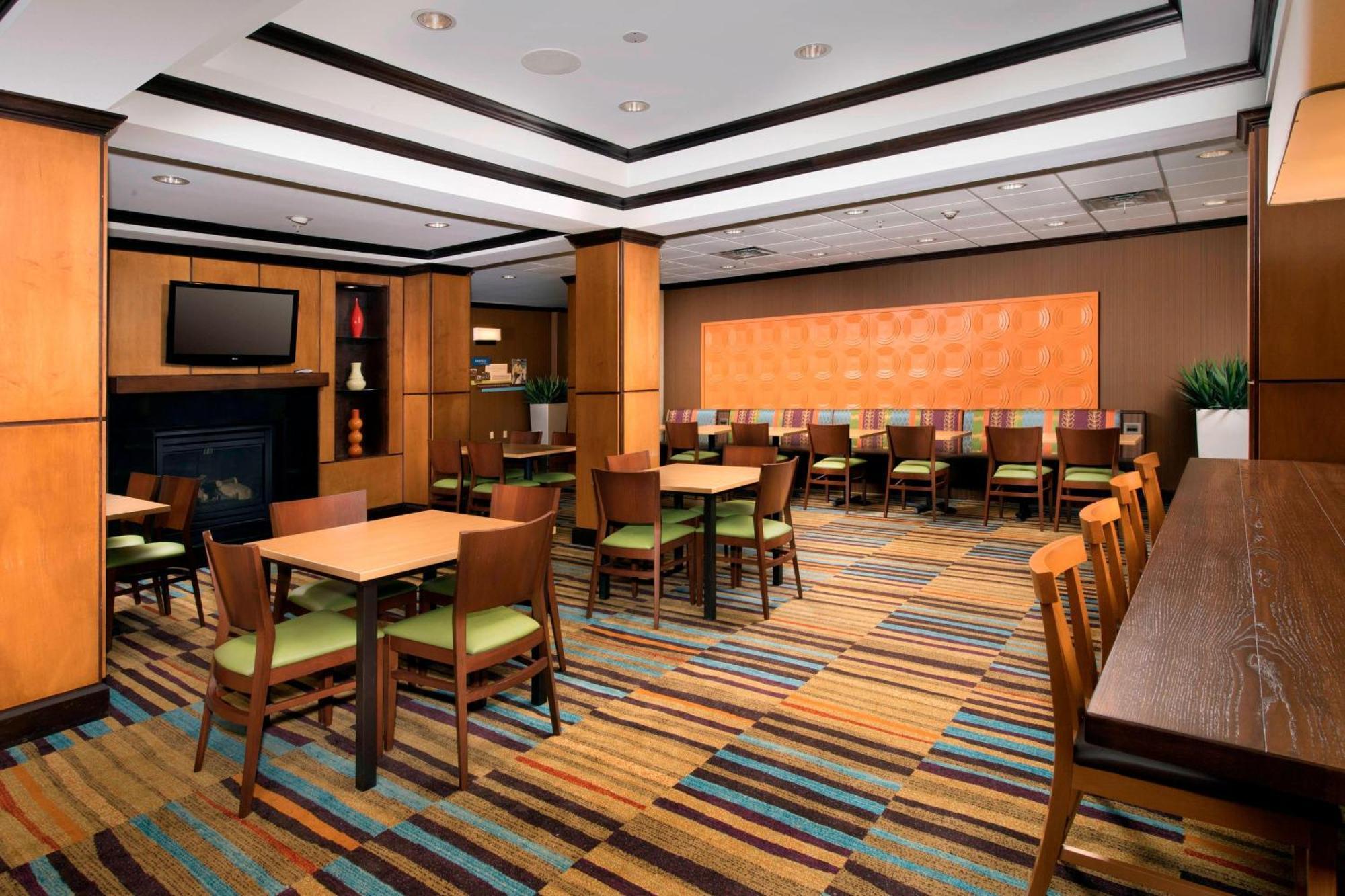 Fairfield Inn & Suites Уэтерфорд Экстерьер фото