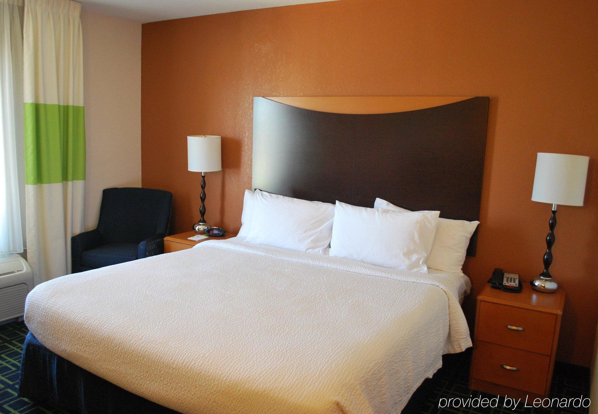 Fairfield Inn & Suites Уэтерфорд Экстерьер фото