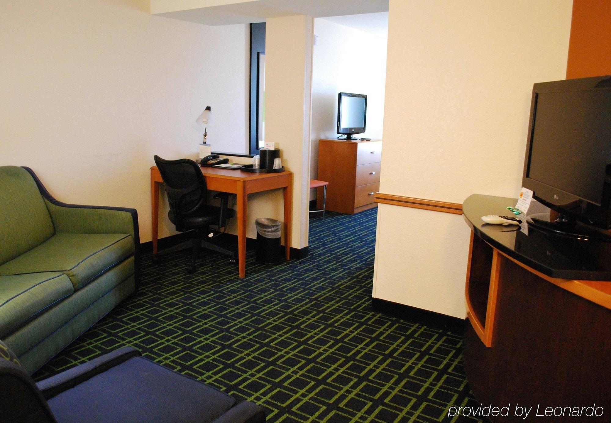 Fairfield Inn & Suites Уэтерфорд Экстерьер фото