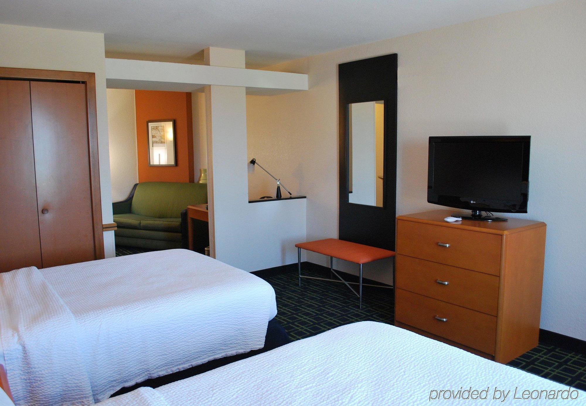 Fairfield Inn & Suites Уэтерфорд Экстерьер фото