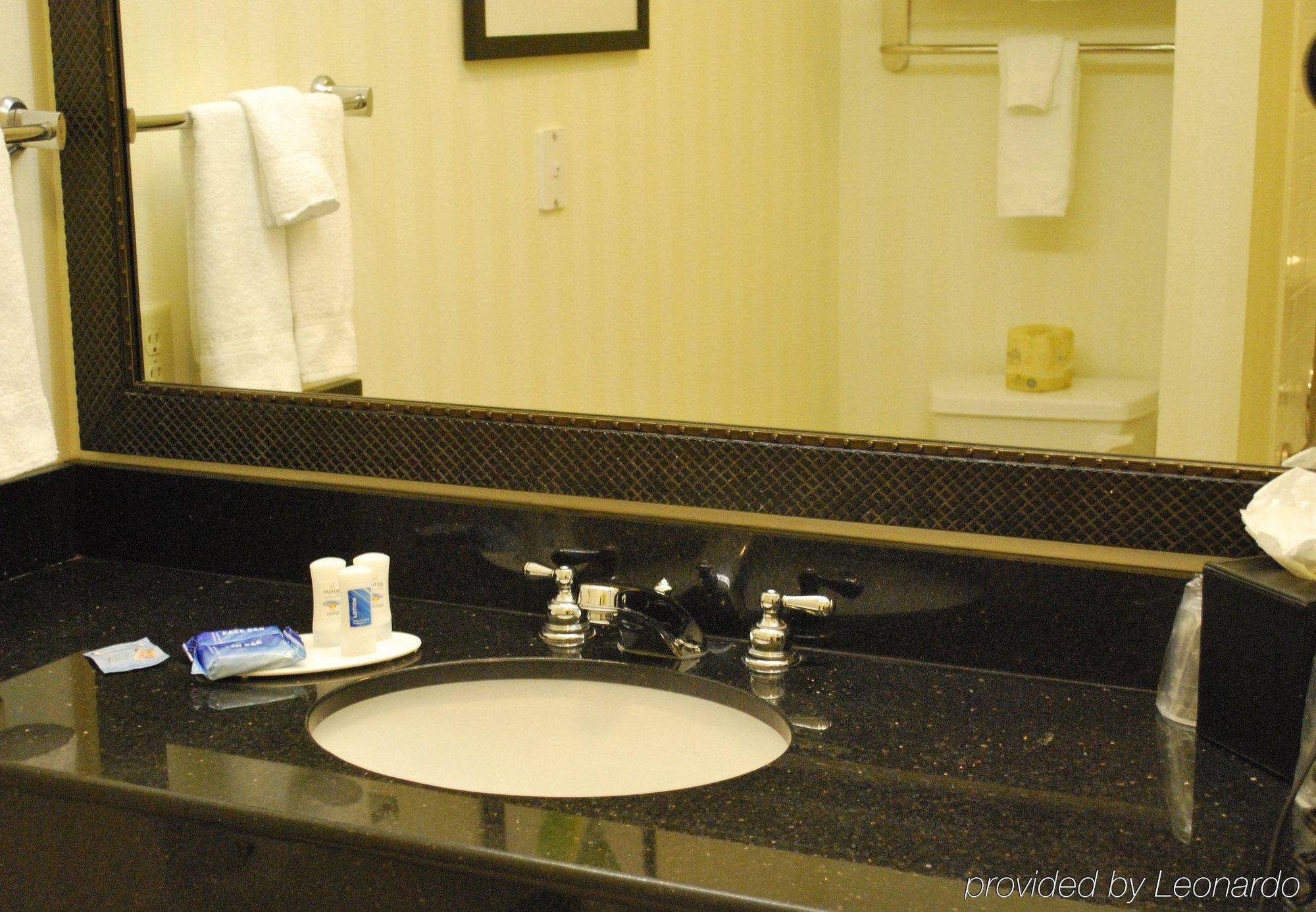 Fairfield Inn & Suites Уэтерфорд Экстерьер фото